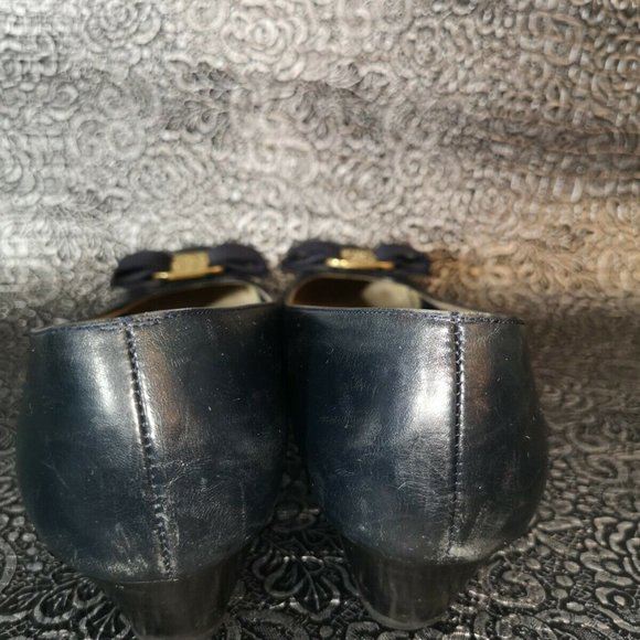 Vintage Salvatore Ferragamo shoes Authentic NAVY Classic Pump Style Size 8 Italy - Picture 4 of 8